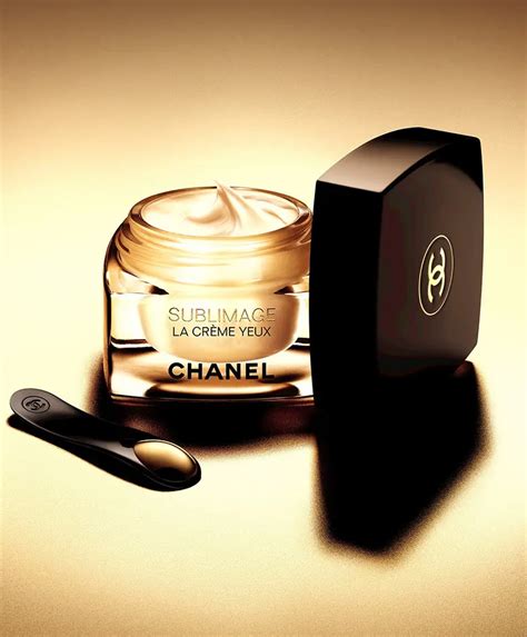 Крем для кожи вокруг глаз Chanel SUBLIMAGE LA CREME .